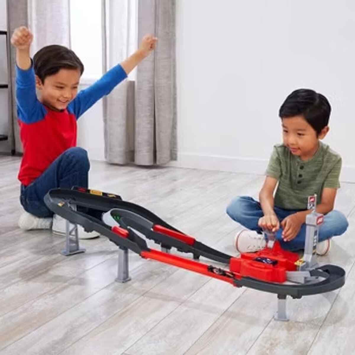 hot-wheels-formula-1-sprint-yaris-pisti-ve-3-aracli-set-jnn32-.jpeg