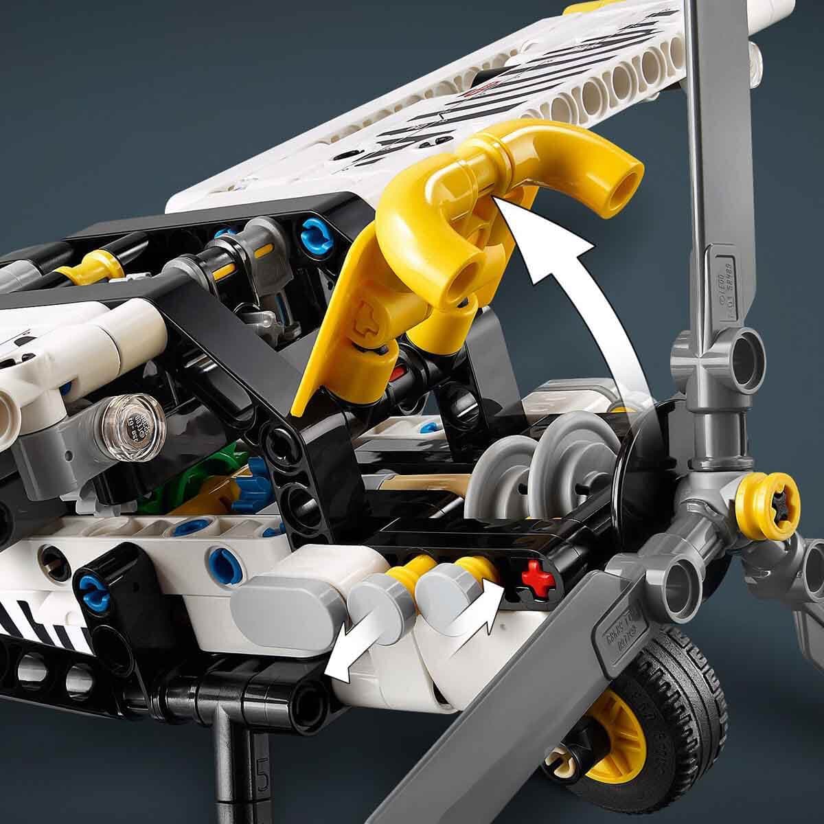 lego-technic-arazi-ucagi-42198-4.jpg