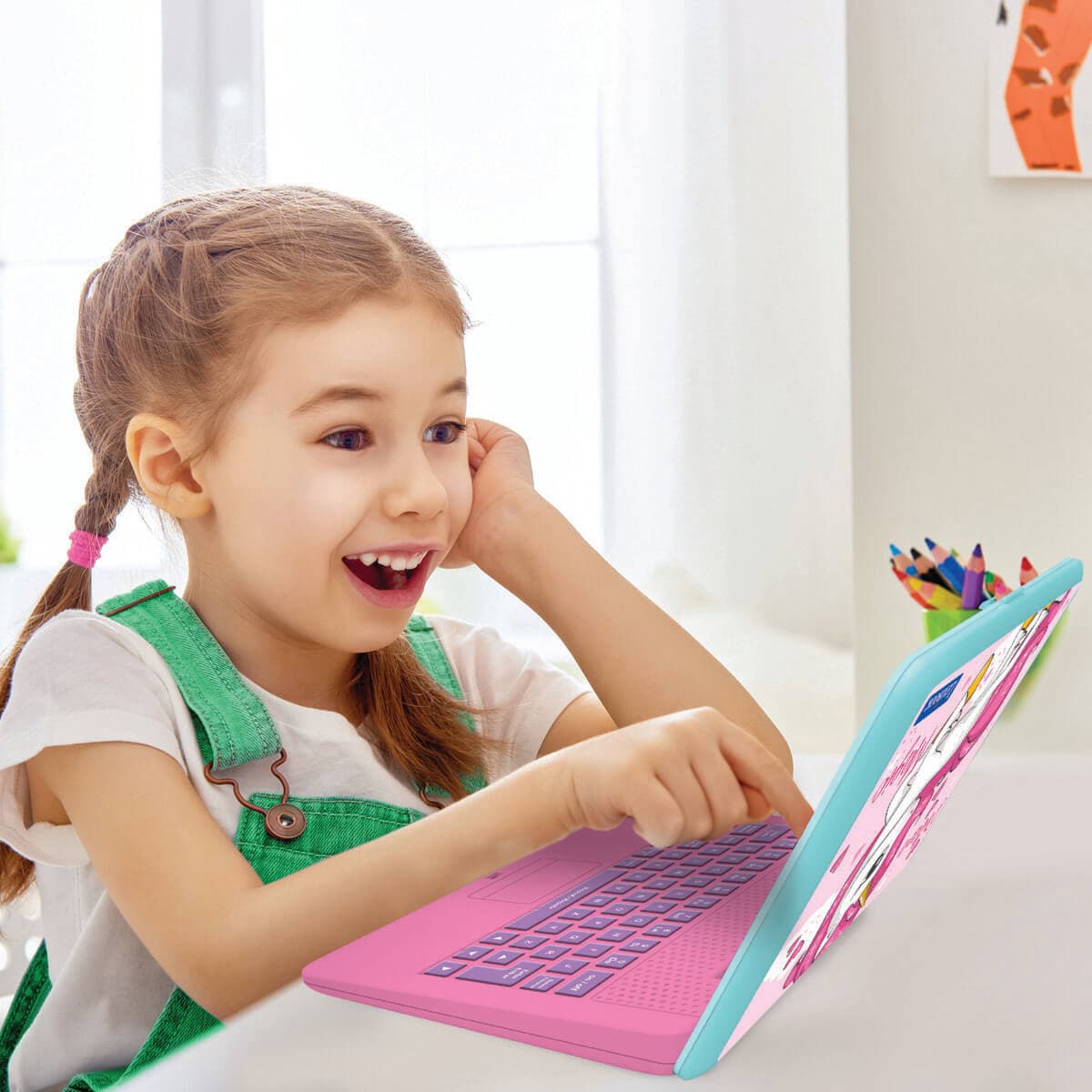 lexibook-sesli-unicorn-ingilizce-turkce-laptop-1.jpg