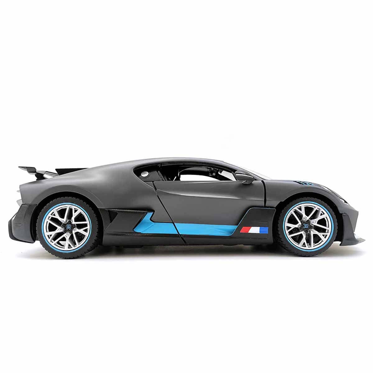 rastar-bugatti-divo-1-14-uzaktan-kumandali-araba-1.jpg